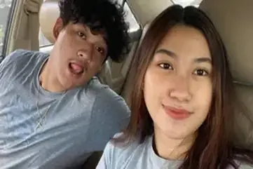 Dokumentasi Gadis Cantik Live Servis Kasur poster