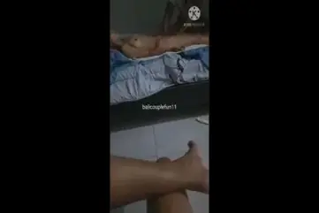 Gadis Cantik Pasrah Goyang Kasur Pijat 2026 poster