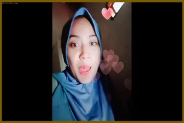 Hafizahh Host Jilbab Show Bugil Colmek Live Buat Pascol poster